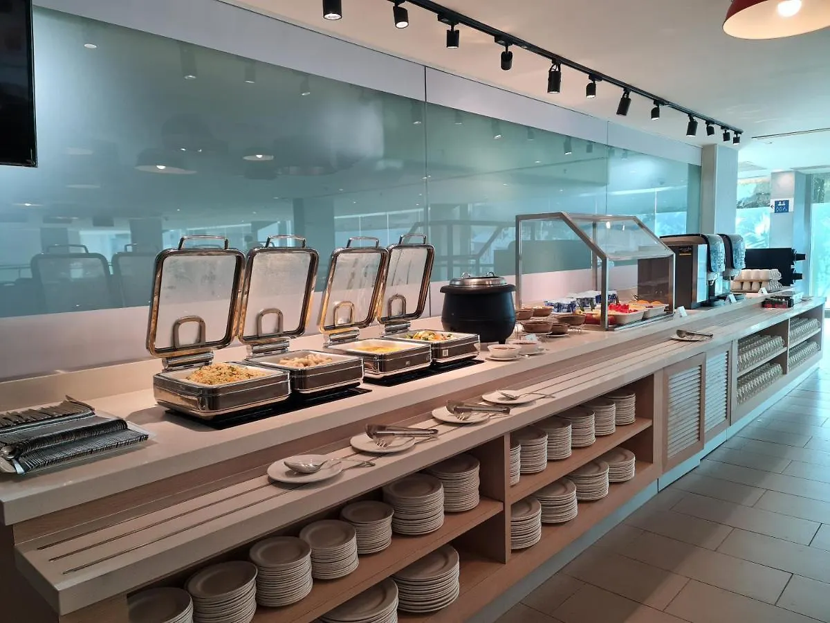 Holiday Inn Express & Suites Johor Bahru By Ihg
