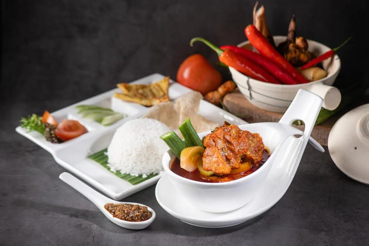 Holiday Inn Express & Suites Johor Bahru By Ihg 4*,  Malaysia