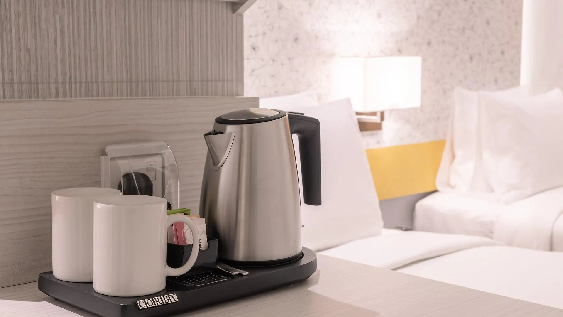 Holiday Inn Express & Suites Johor Bahru By Ihg 4*,  Malaysia