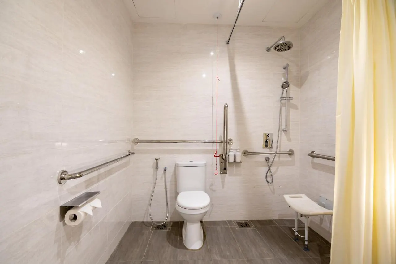 Holiday Inn Express & Suites Johor Bahru By Ihg Hotel