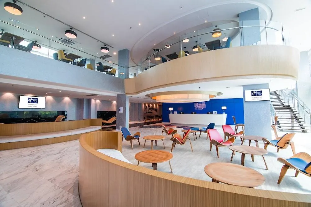 Hotel Holiday Inn Express & Suites Johor Bahru By Ihg