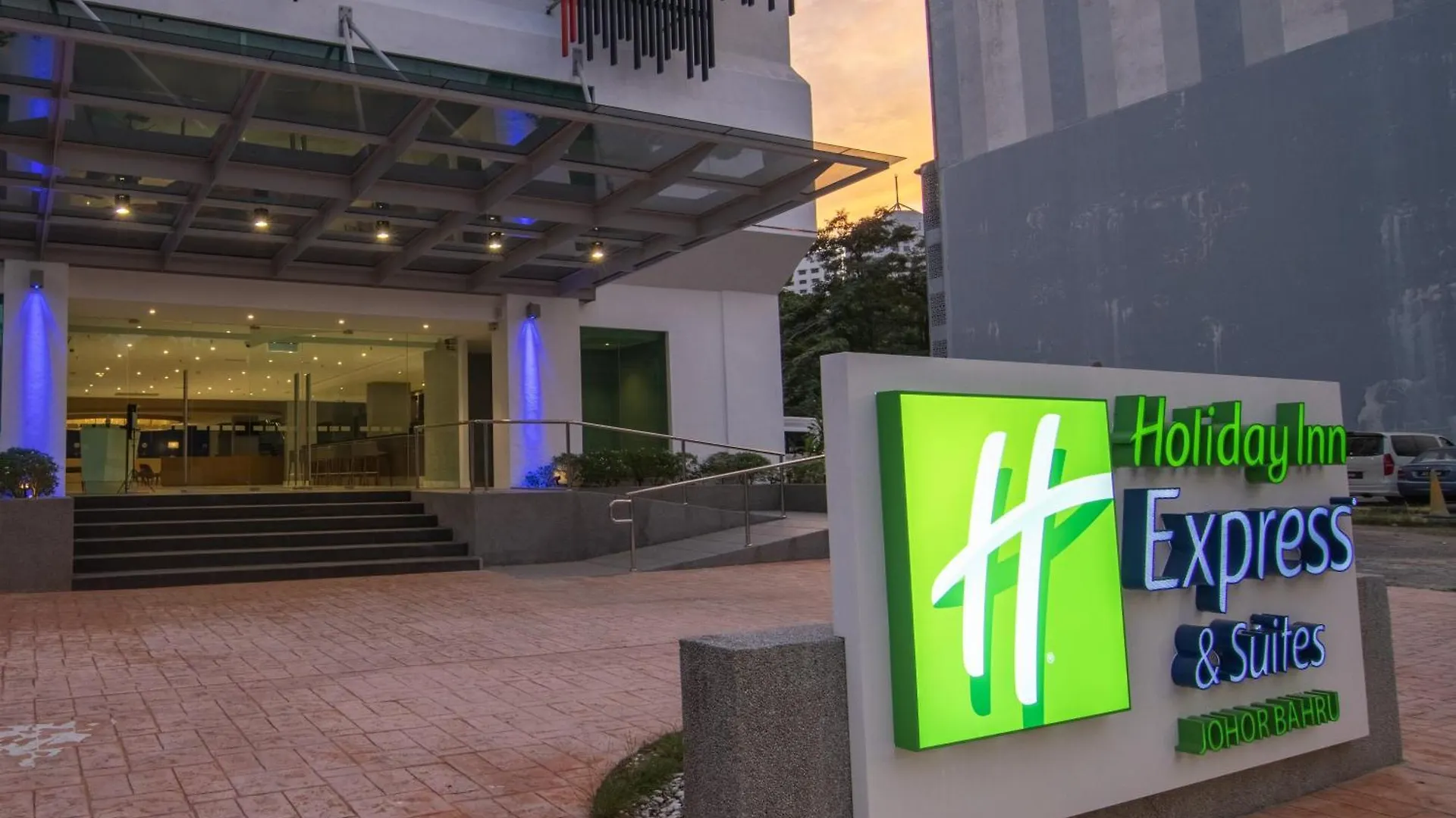 Holiday Inn Express & Suites Johor Bahru By Ihg Malaysia