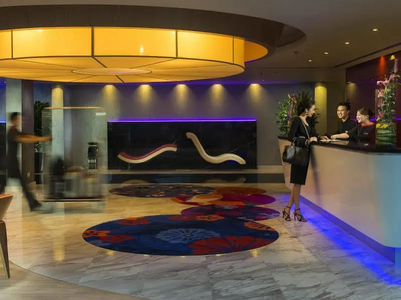 Holiday Inn Express & Suites Johor Bahru By Ihg 4*,  Malaysia